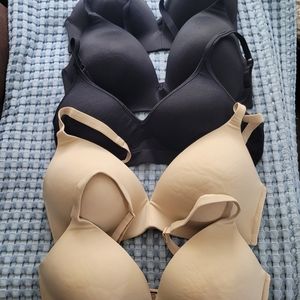 38C bras NWOT lot of 5